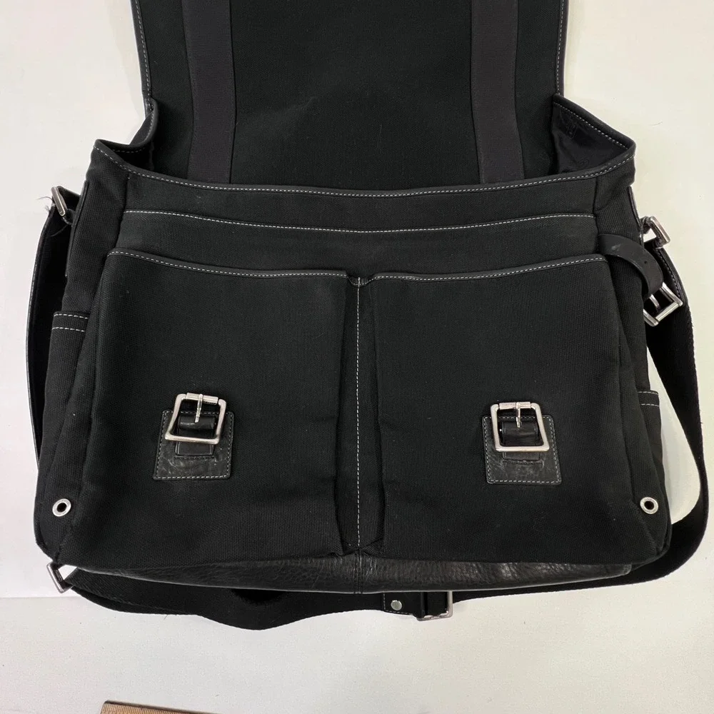Coach messenger bag